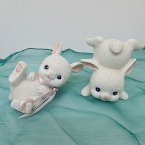 Vintage Homco White Ceramic Playful Bunnies Set Of 2
